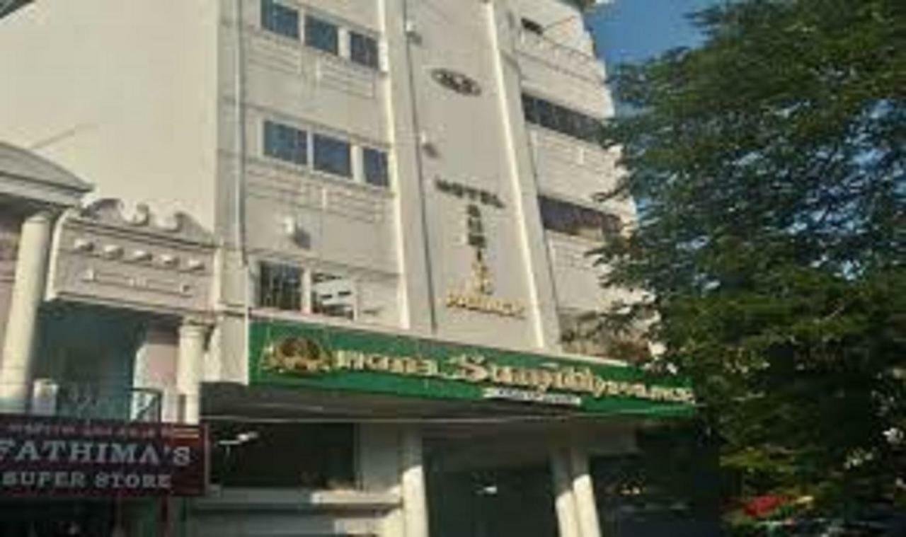 Hotel Sumith Palace Puducherry Exterior foto